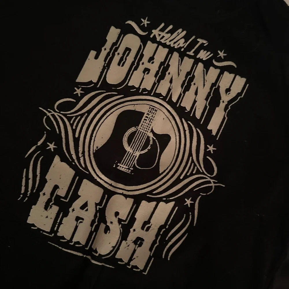 (4) Kids Graphic/Band Tees 3t - Picture 4 of 6